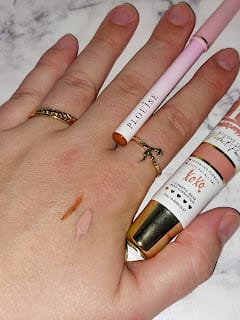 Customer photo review of P. Louise Lips That Last All Night Magazine Lip Duo - June Addition