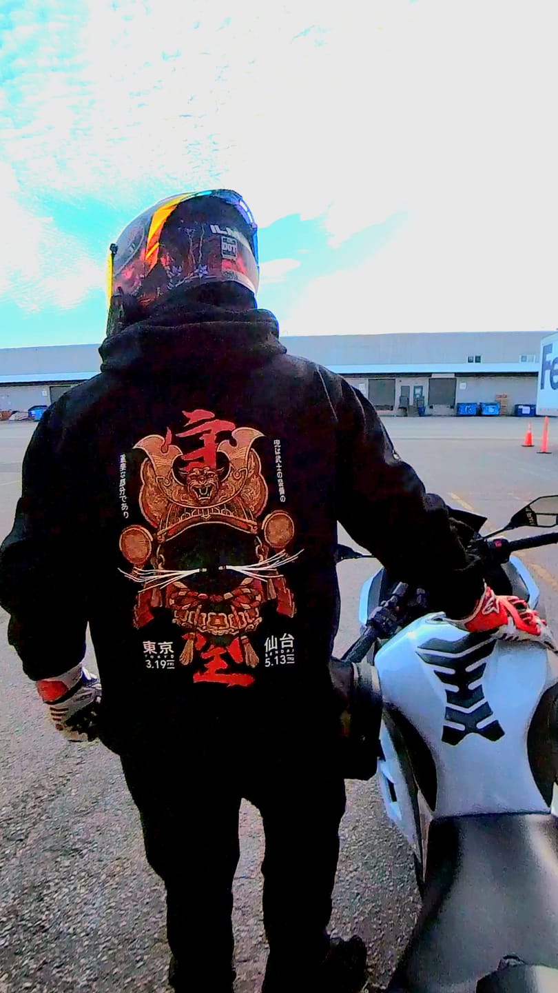 Customer photo review of Kabuto - Hoodie