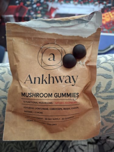 Customer photo review of Mushroom Gummies