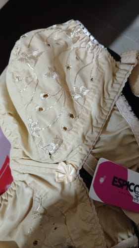Customer photo review of (Pack of 4) Luxury Essential Cotton Bras for Everyday Wear
