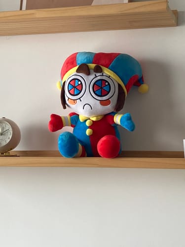 Customer photo review of Pomni Plush