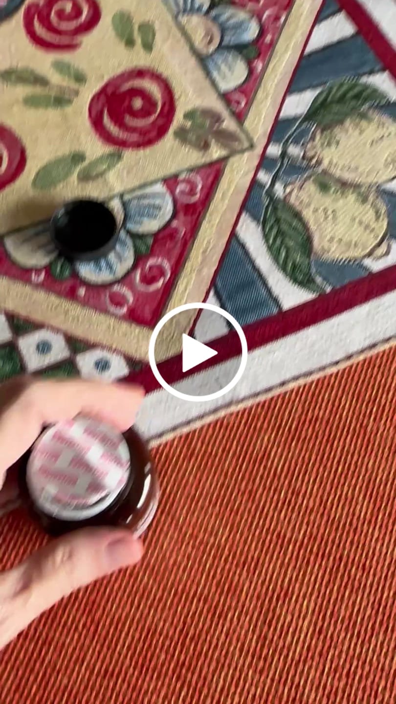 Customer video review of Chaga Mushroom Extract Capsules