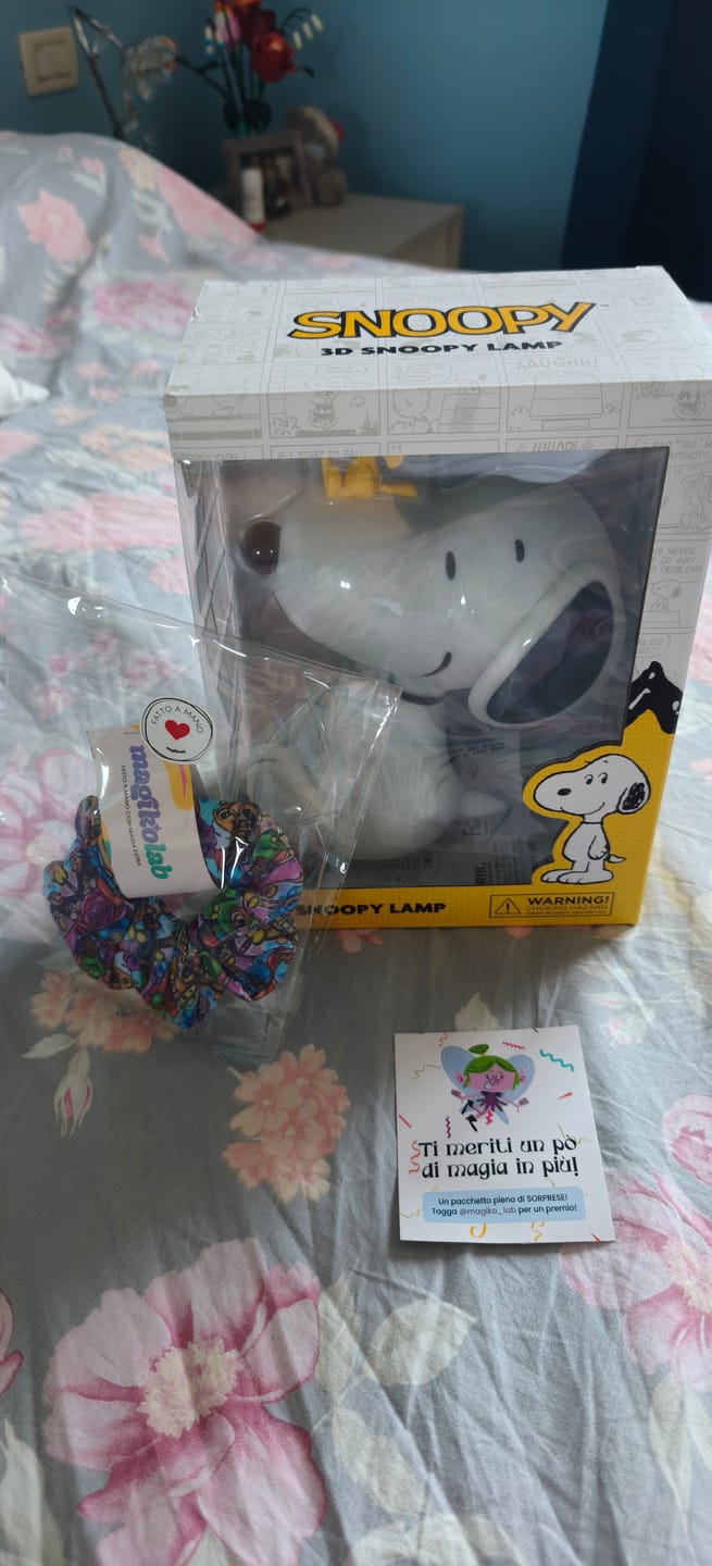 Customer photo review of Snoopy: Lampada da tavolo