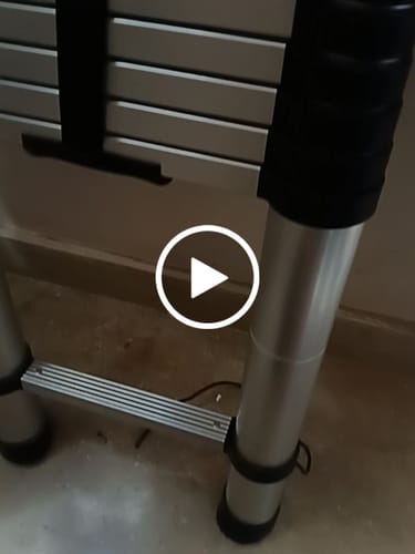 Customer video review of Lot Imported Telescopic Ladder