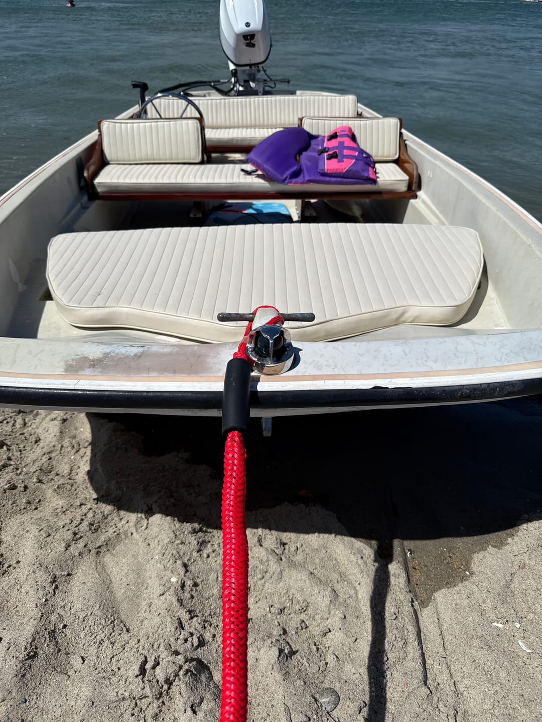 Customer photo review of Boston Whaler Classic Bow Light (1958-1984), Navigation Light (Led) 316 Stainless; *Not Perko*