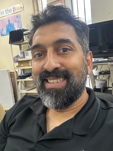 Customer photo review of Instant Dye Shampoo