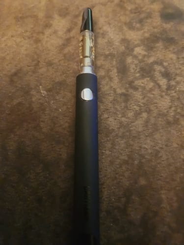 Customer photo review of 1 Gram THC-A Full Spectrum Vape Cartridge | Berry Gelato - Hybrid