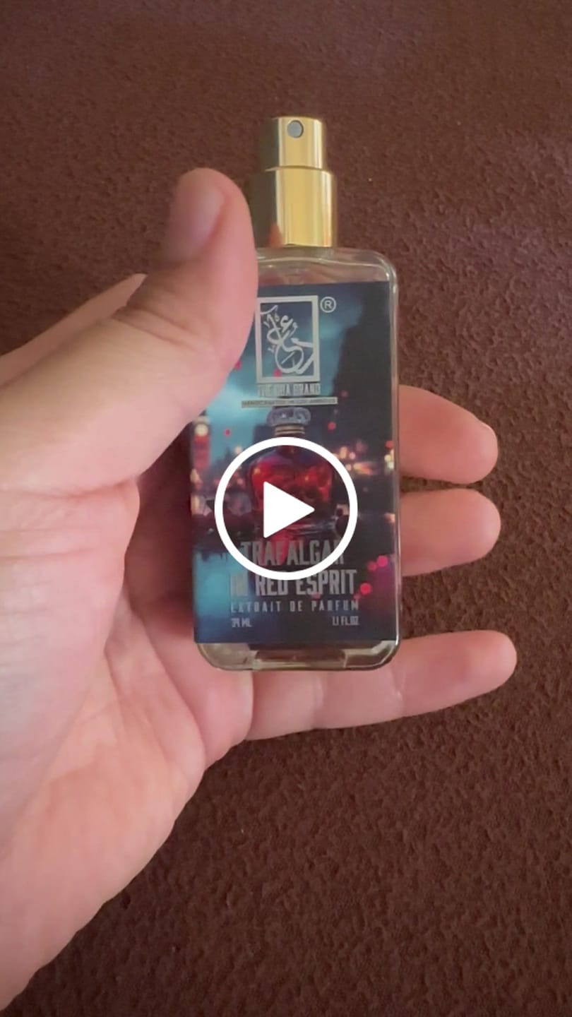 Customer video review of Trafalgar In Red Esprit