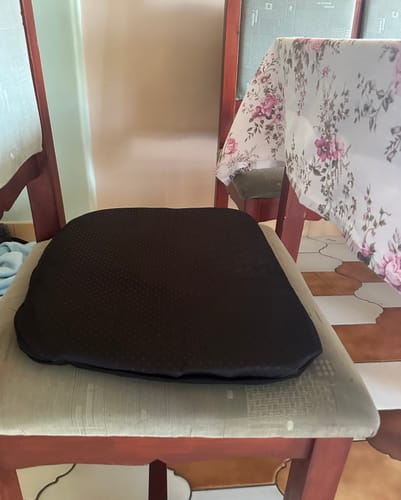 Customer photo review of Zselés Tehermentesítő Ülőpárna