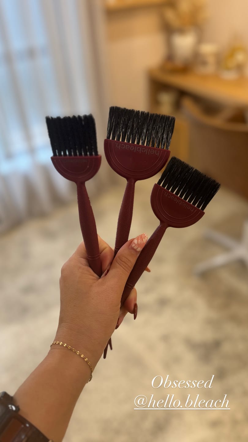 Customer photo review of Medium Tint Brush - Burgundy
