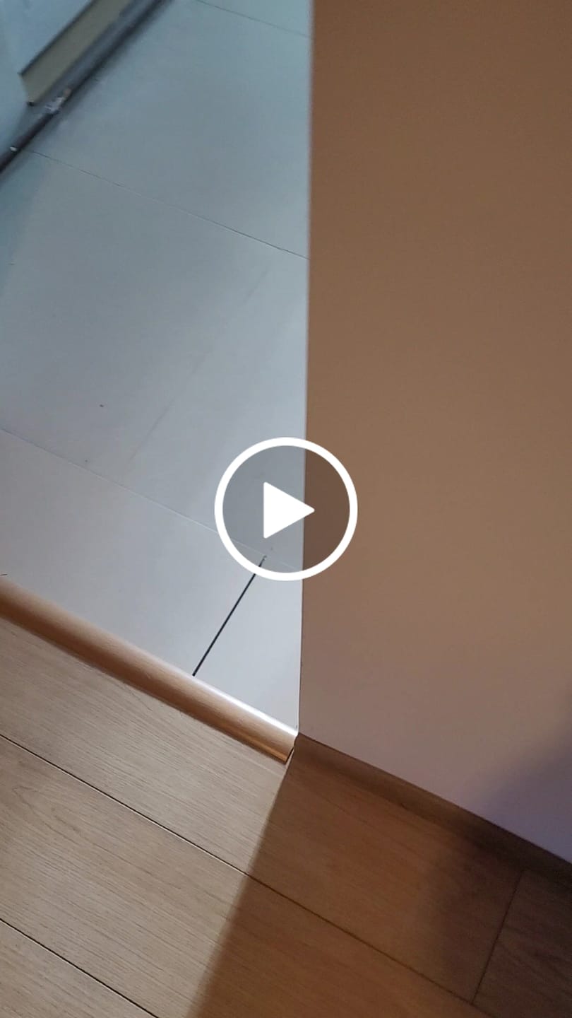 Customer video review of Scaun MN-SC, bej lucios/nuc inchis, stofa/lemn, 45x42x96 cm