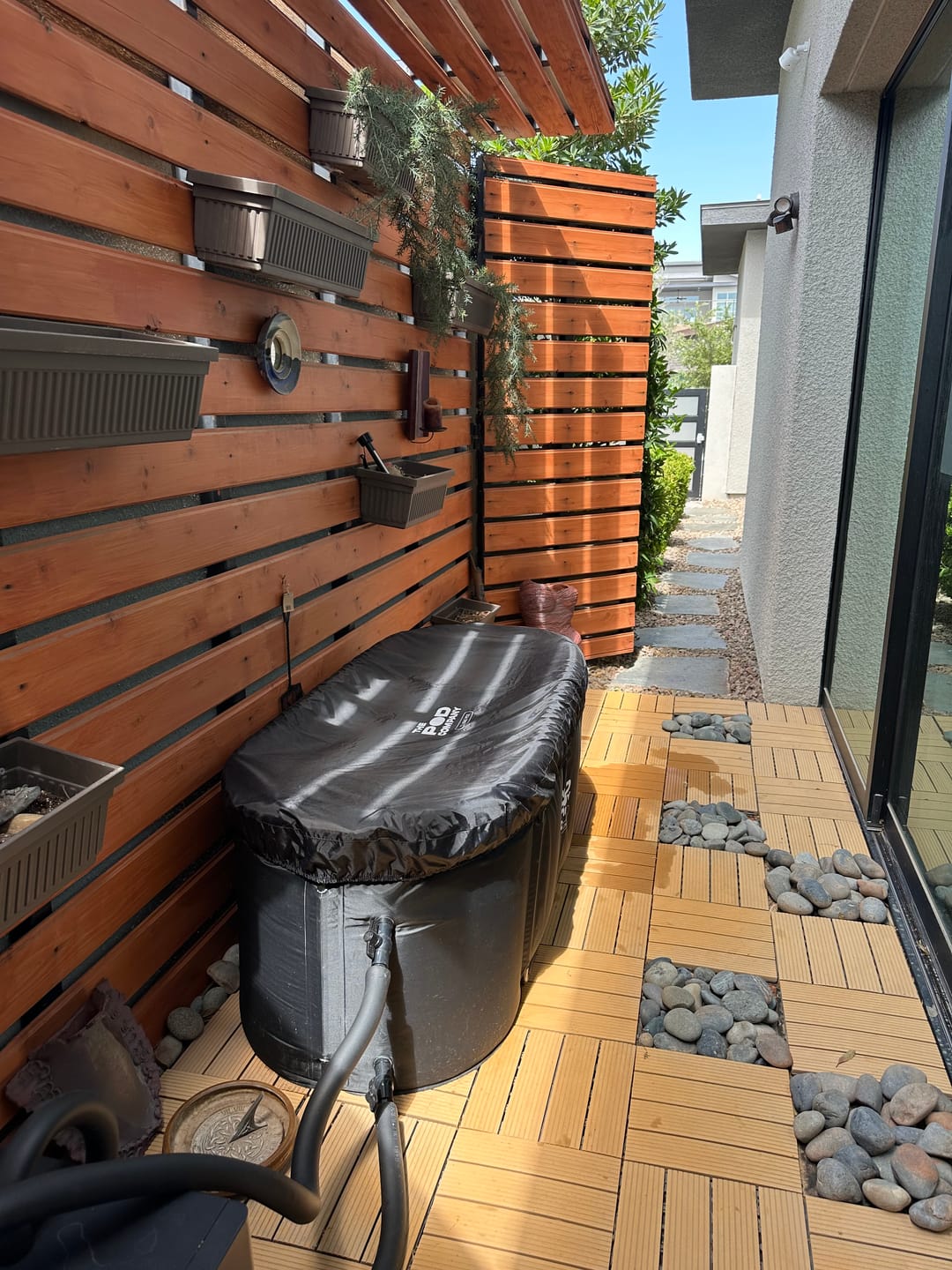 Customer photo review of The Long Pod
