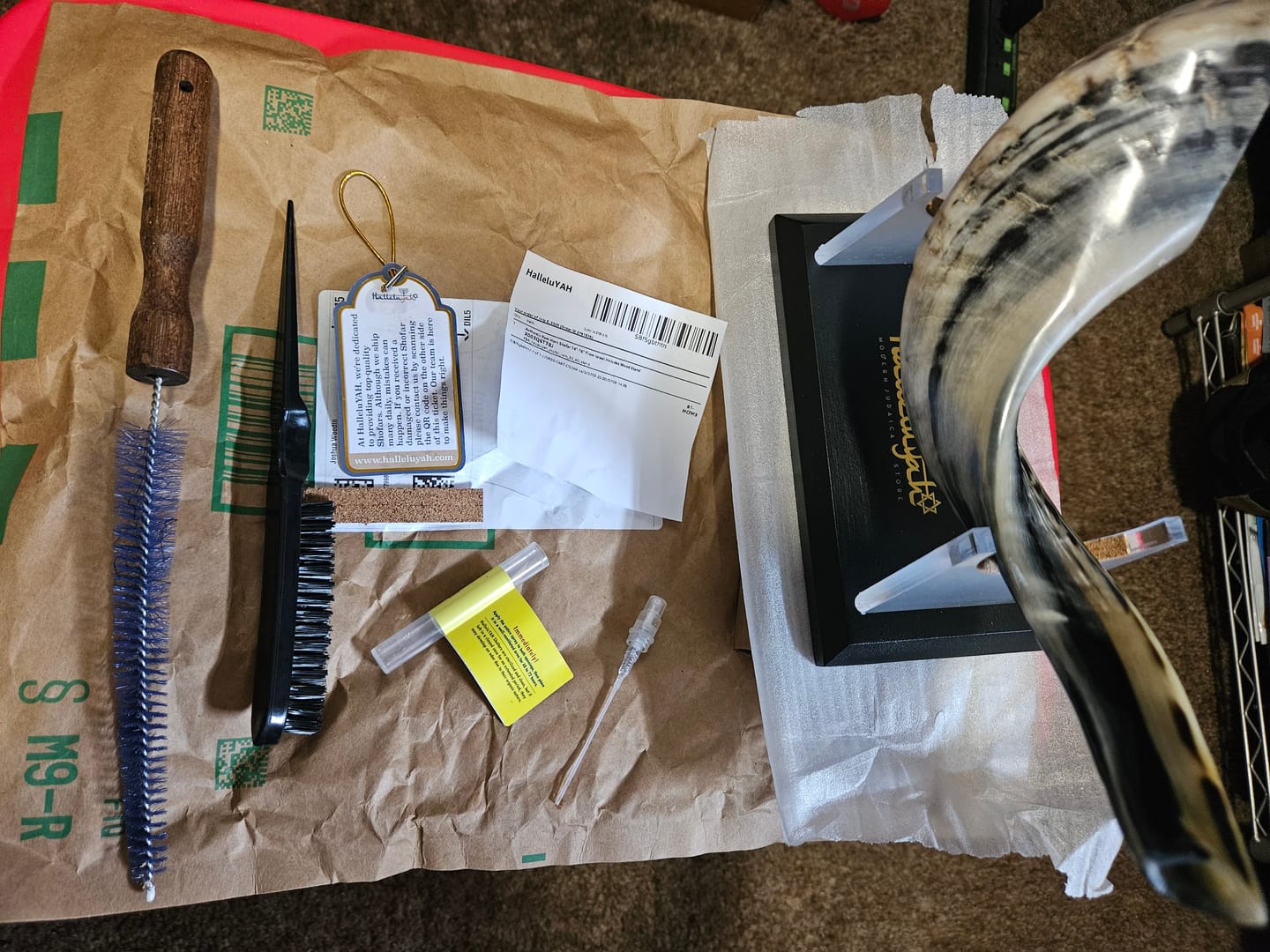Customer photo review of Ram Shofar with Wood Stand