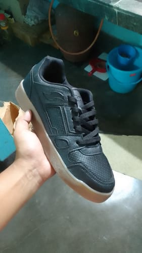 Customer photo review of ASTRID Rock Black