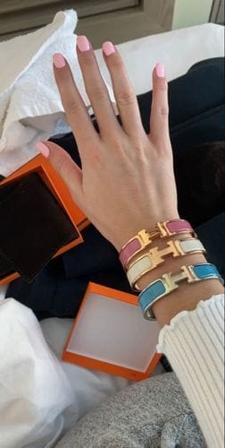 Customer photo review of H PURPLE BRACELET
