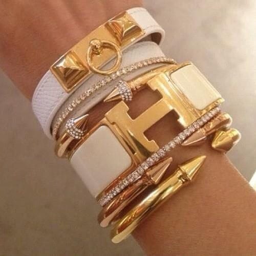 Customer photo review of H BRACELET 18MM GOLD