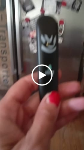 Customer video review of Live Resin PHC Vape