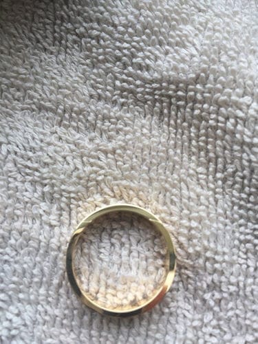 Customer photo review of LOVE RING 5.5MM NO DIAMOND