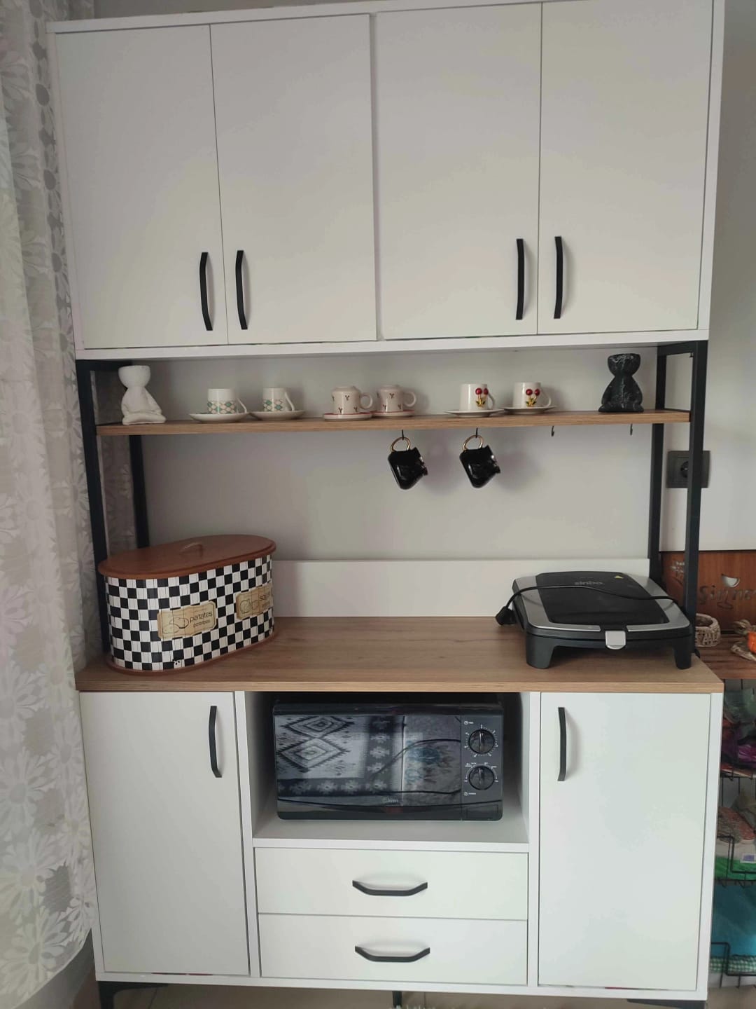 Customer photo review of Rani JE169 Çok Amaçlı Dolap 2 Çekmeceli 6 Kapaklı Kiler Mutfak Dolabı Sepet Ceviz - Beyaz