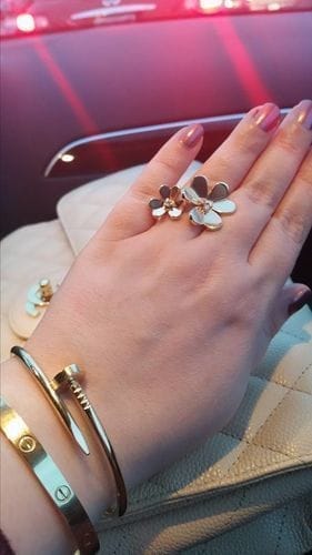 Customer photo review of CLOVER COMOS GOLD DIAMOND RING
