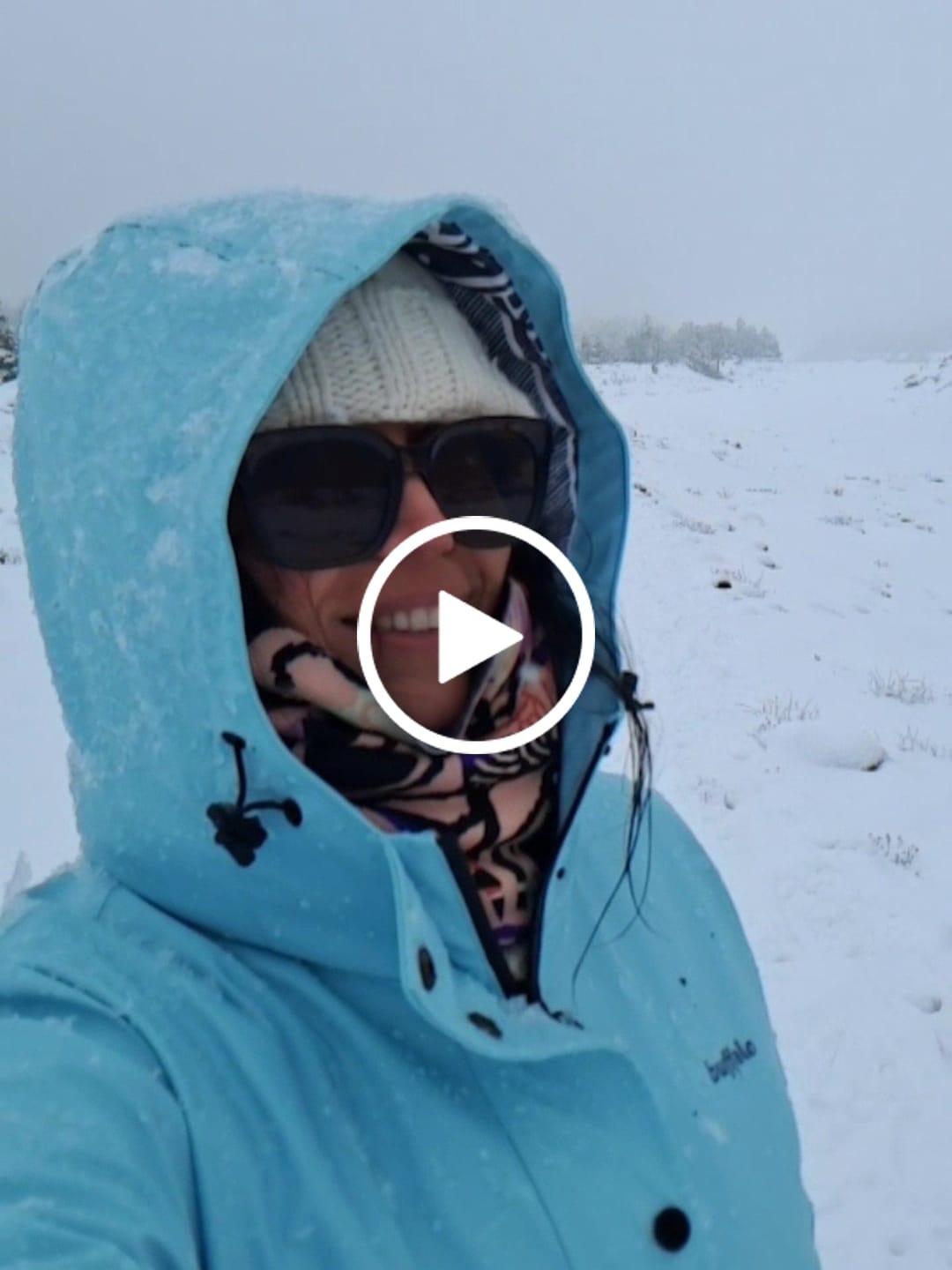 Customer video review of Impermeable Raincoat Mujer