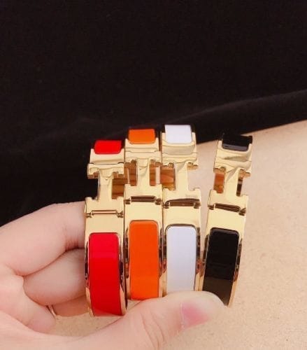 Customer photo review of H RED BRACELET