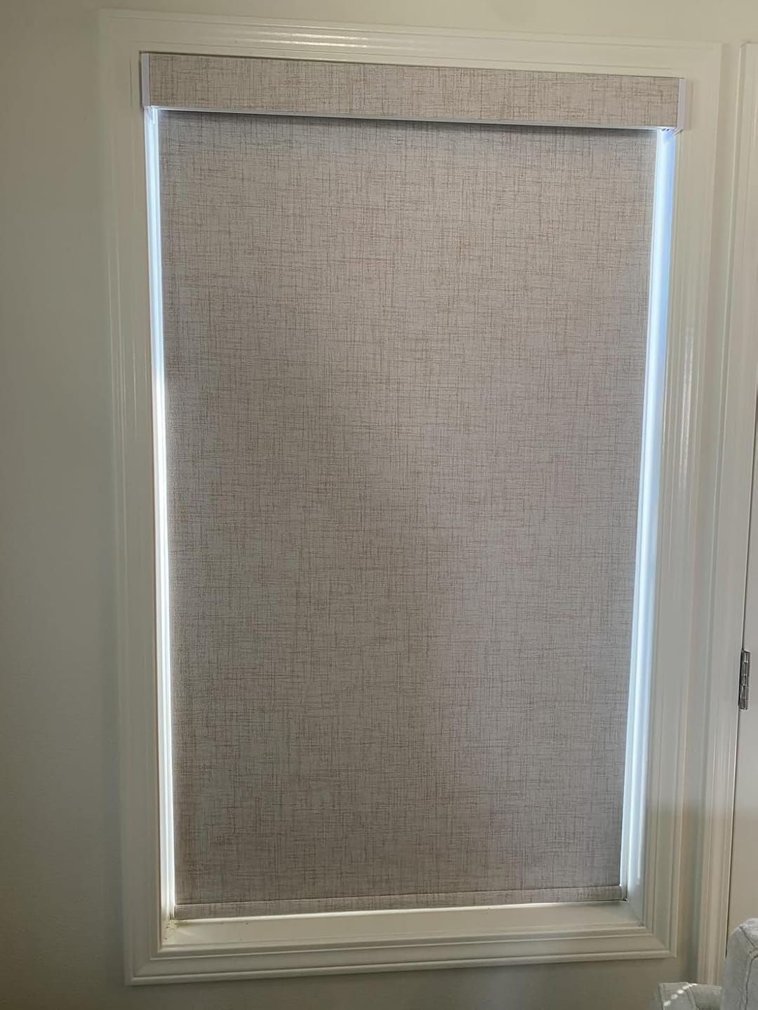 Customer photo review of Bringnox Motorized Roller Shades 100% Blackout Vigor