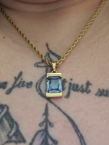 undefined review of Chip - Tanzanite image 1 out of 1
