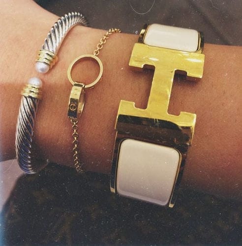 Customer photo review of H BRACELET 18MM GOLD