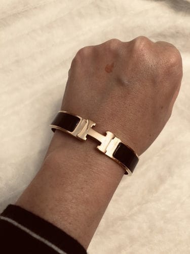 Customer photo review of H BLACK BRACELET