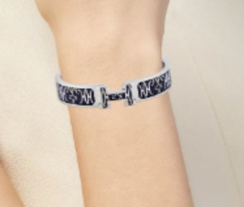 Customer photo review of H BRACELET BLACK MULTICOLOR
