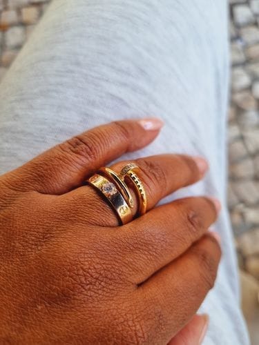 Customer photo review of LOVE RING 3.6MM 1 BIG DIAMOND
