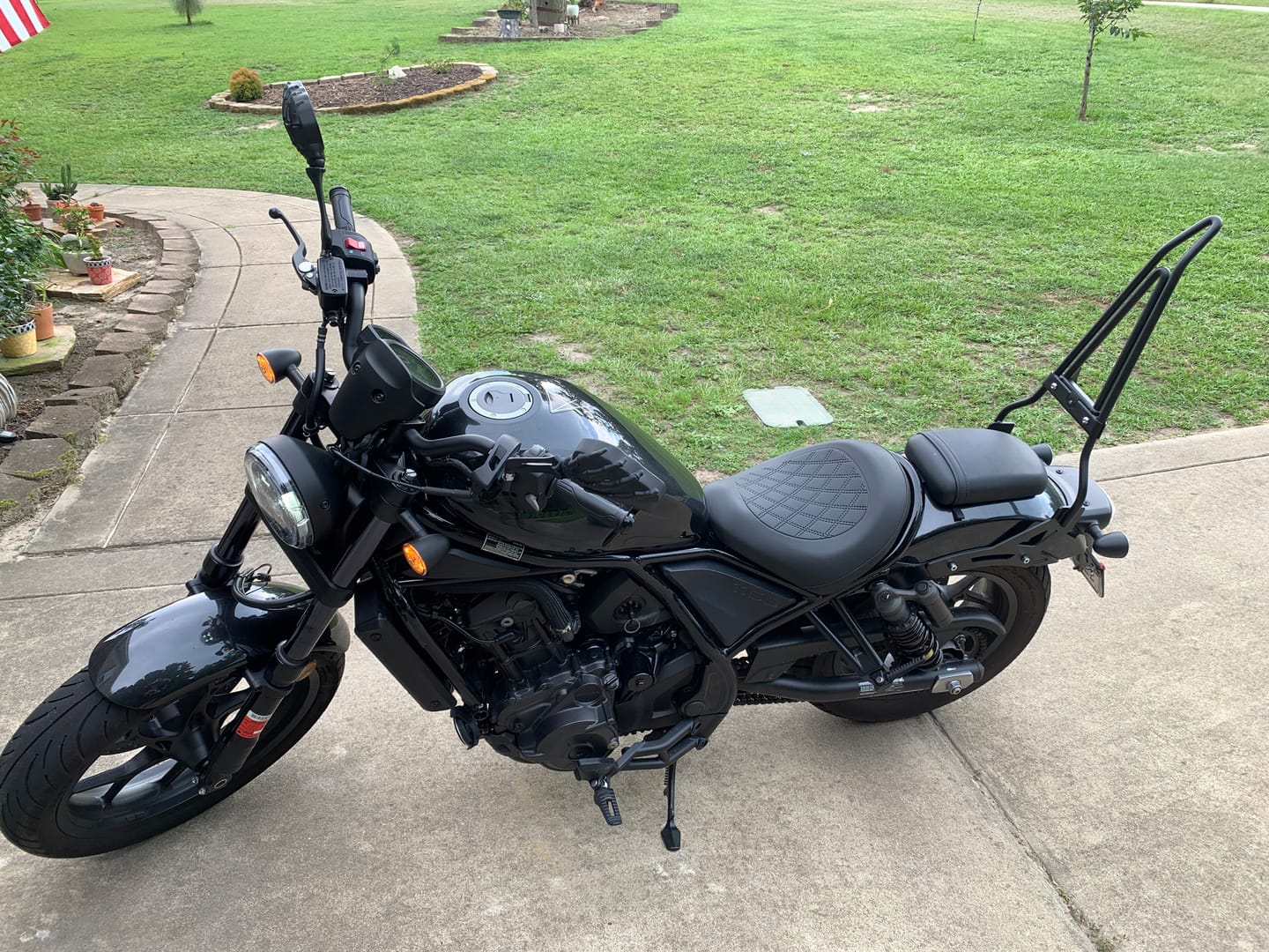 Customer photo review of Iron Born Blade 25" Sissy Bar with Foldable Luggage Rack for Honda Rebel 1100 CMX1100 Matte Black