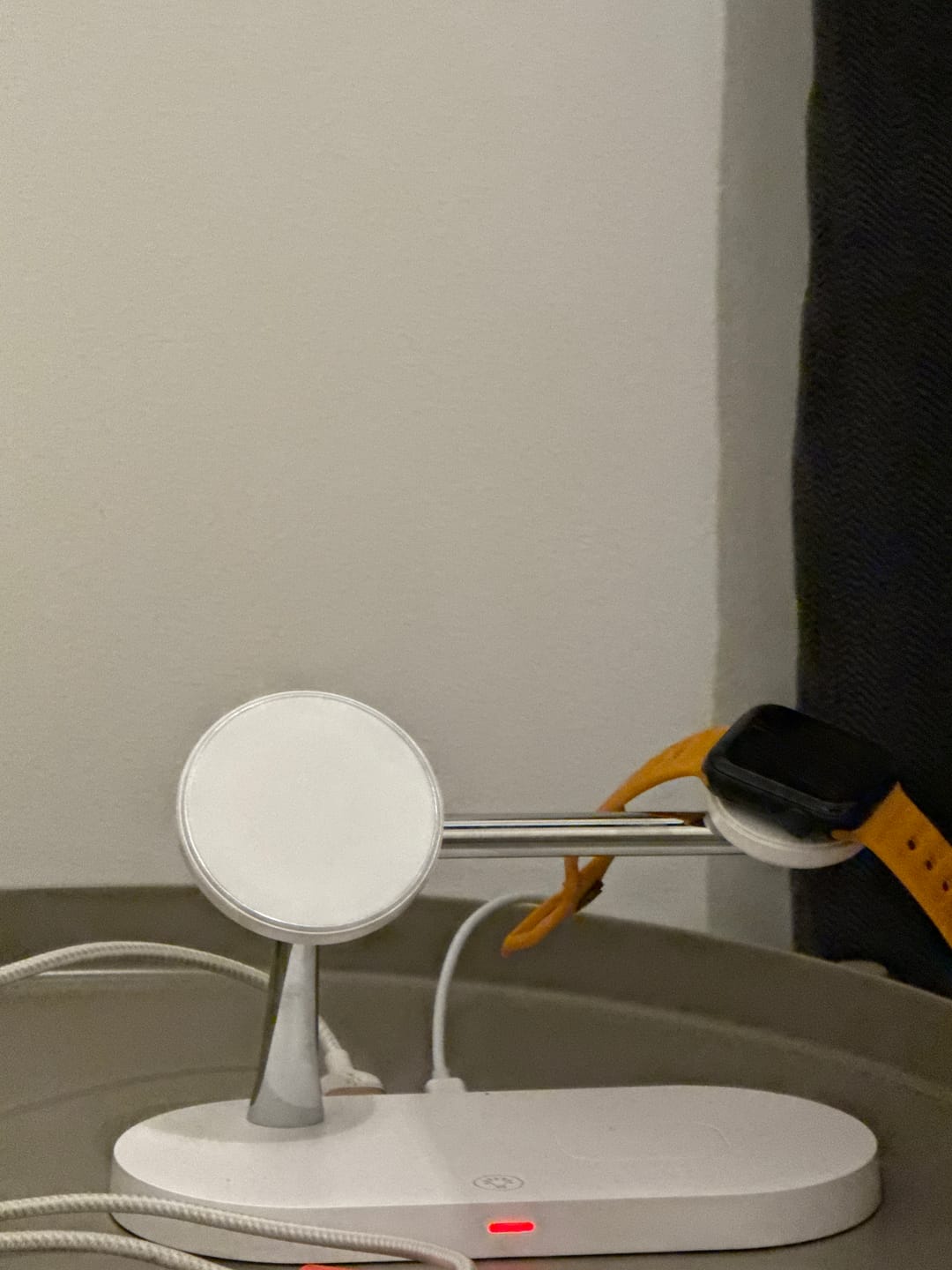 Customer photo review of Tough On 5 in 1 Magnetic MagSafe Wireless Charger Stand Dock