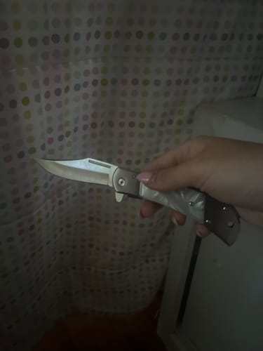 Customer photo review of Mystery Knives Box™