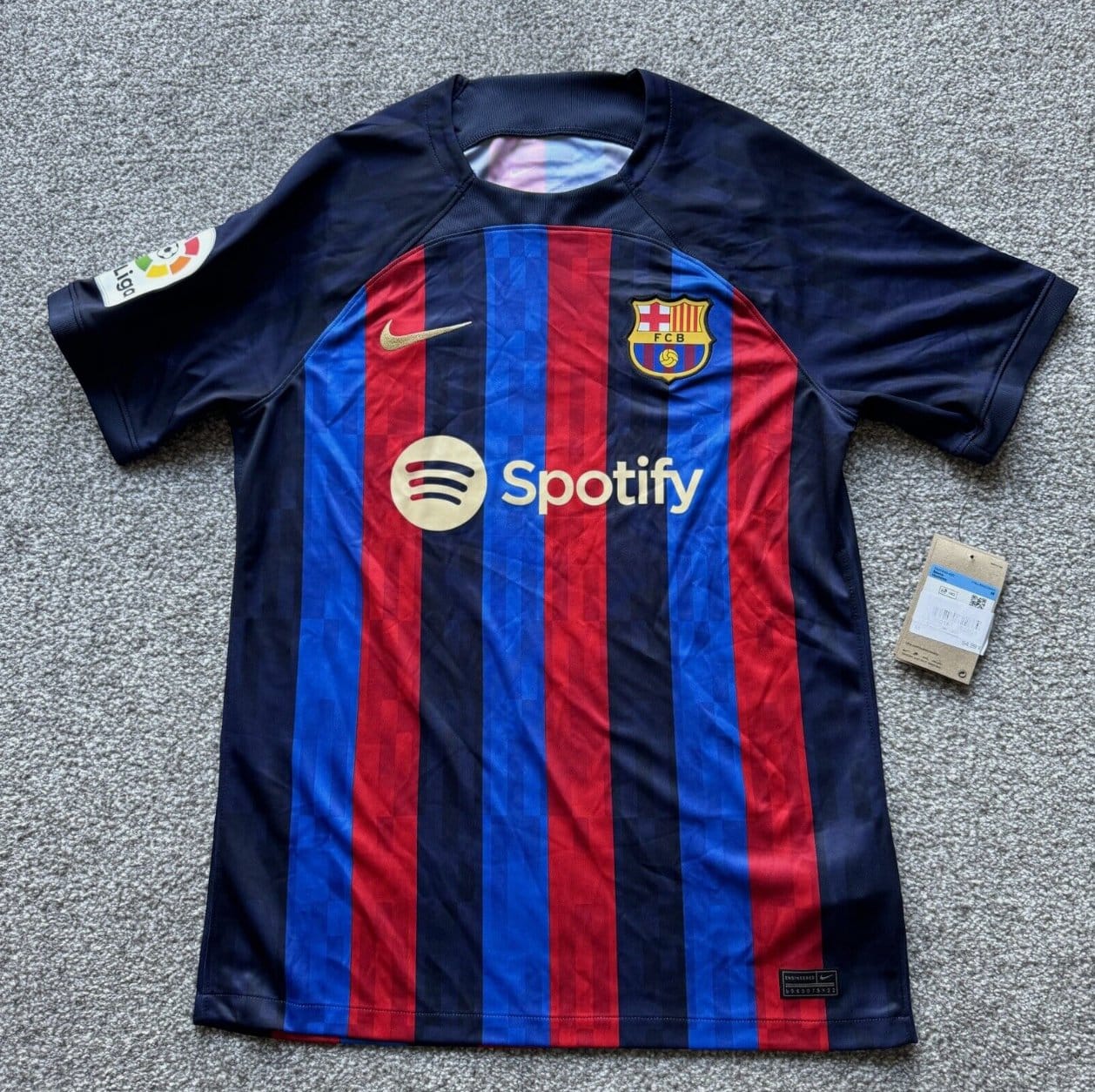 Customer photo review of Kid’s Mystery Football Shirt Box