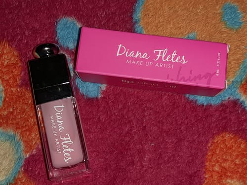 Customer photo review of Lip Oil Vitamina E Diana Fletes Cherry
