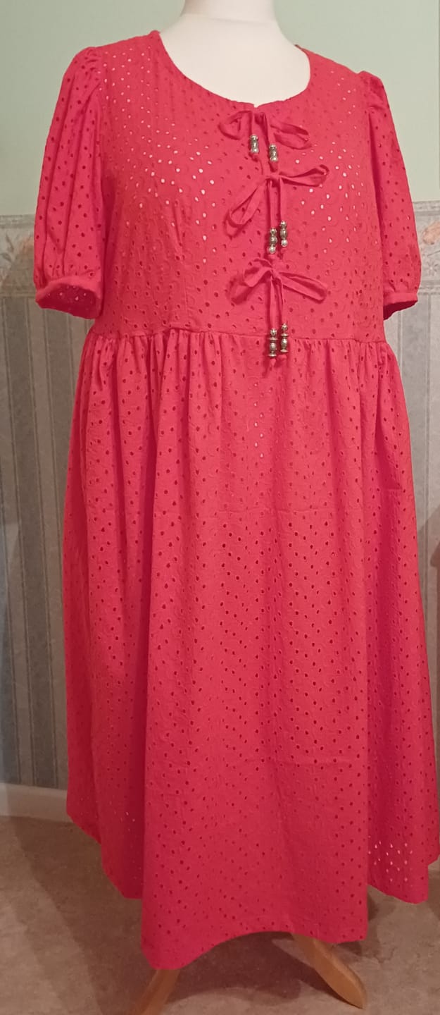 Customer photo review of Luxurious Cotton Broderie Anglaise - 60" Wide - Variations Available