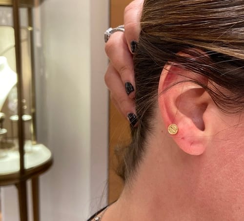 Customer photo review of LOVE EARRINGS GOLD 7.2MM