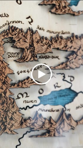 Customer video review of MIDDLE EARTH™ 3D  WOOD MAP