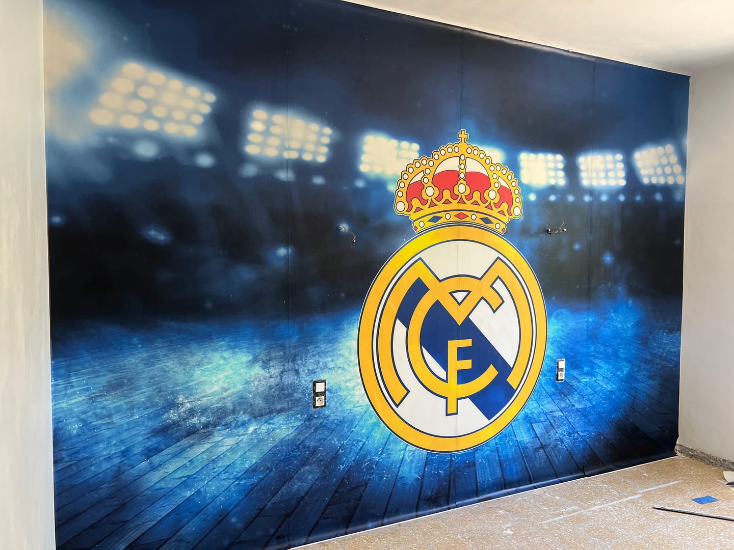 Customer photo review of papier peint football Real Madrid 3
