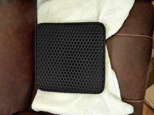 Customer photo review of Large size Double Layer Waterproof Cat Litter Mat