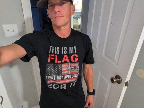 Customer photo review of (23912) This Is My Flag Black / S