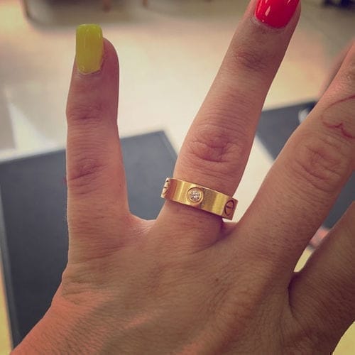 Customer photo review of LOVE RING 5.5MM 3 DIAMONDS PINK GOLD