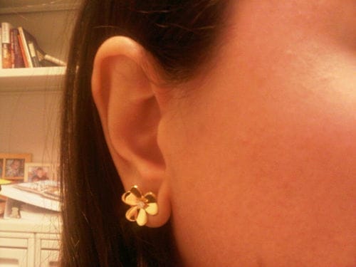 Customer photo review of FRIVOLE GOLD FLOWER EARRINGS