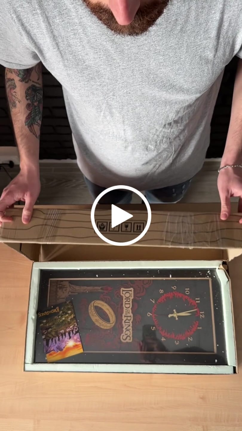 Customer video review of THE LORD OF THE RINGS™ 3D WALL CLOCK