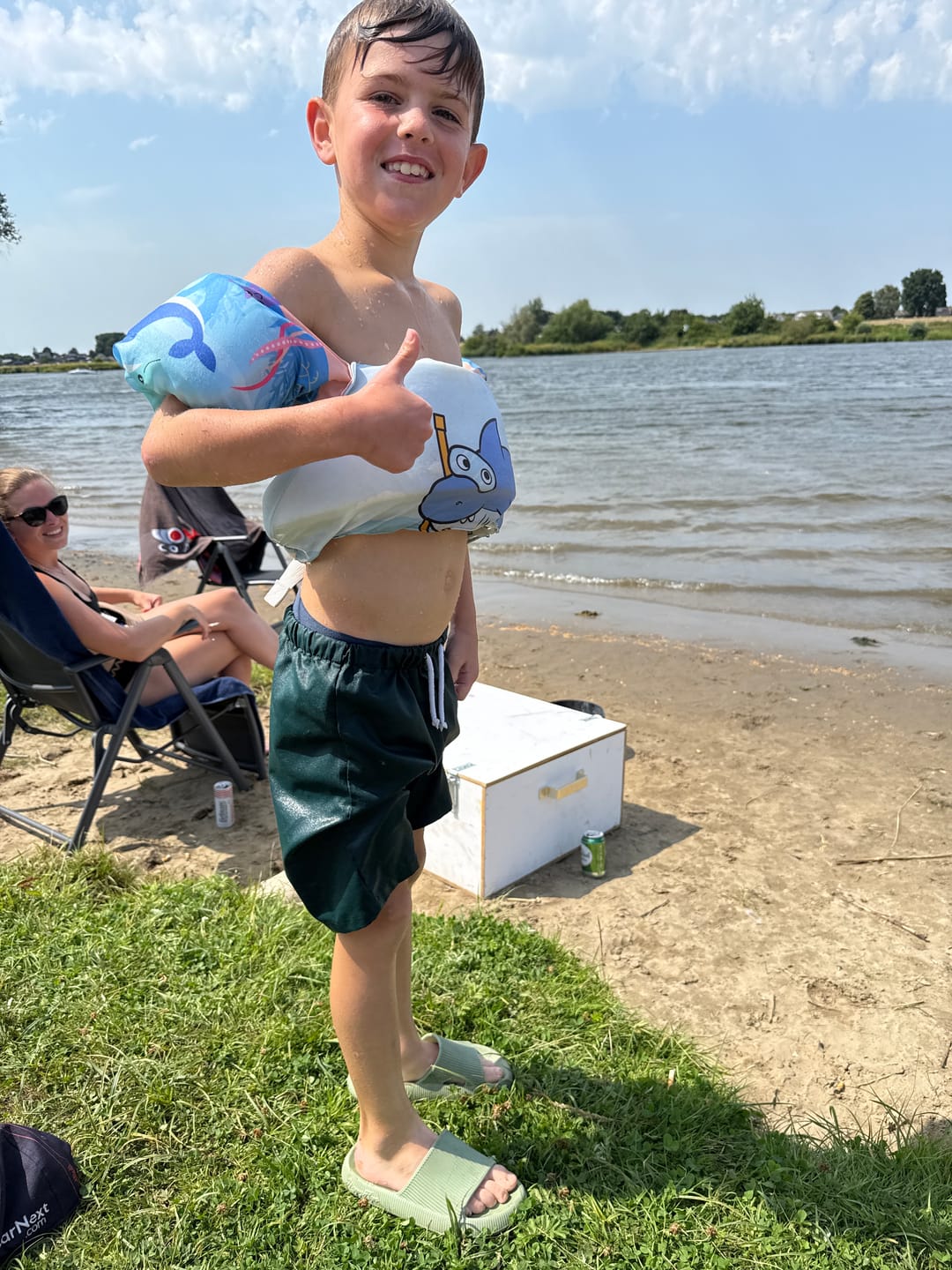 Customer photo review of HappyFlops Kids