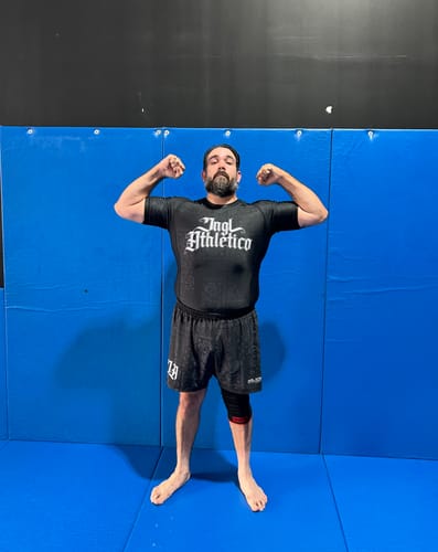 Customer photo review of Bandana Black BJJ - Short Sleeve Rashguard Brazilian Jiu Jitsu