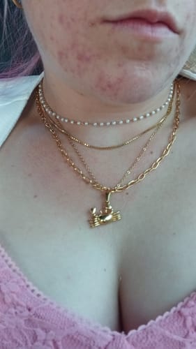 Customer photo review of Ariel Triple Chain & Pearl Necklace