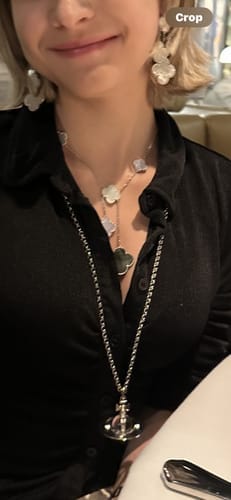 Customer photo review of CLOVER EARRINGS WHITE MOP 4 MOTIFS SILVER